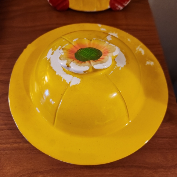 Vintage/Antique Yellow Porcelain Handpainted Girl Cookie Jar - Picture 4 of 11